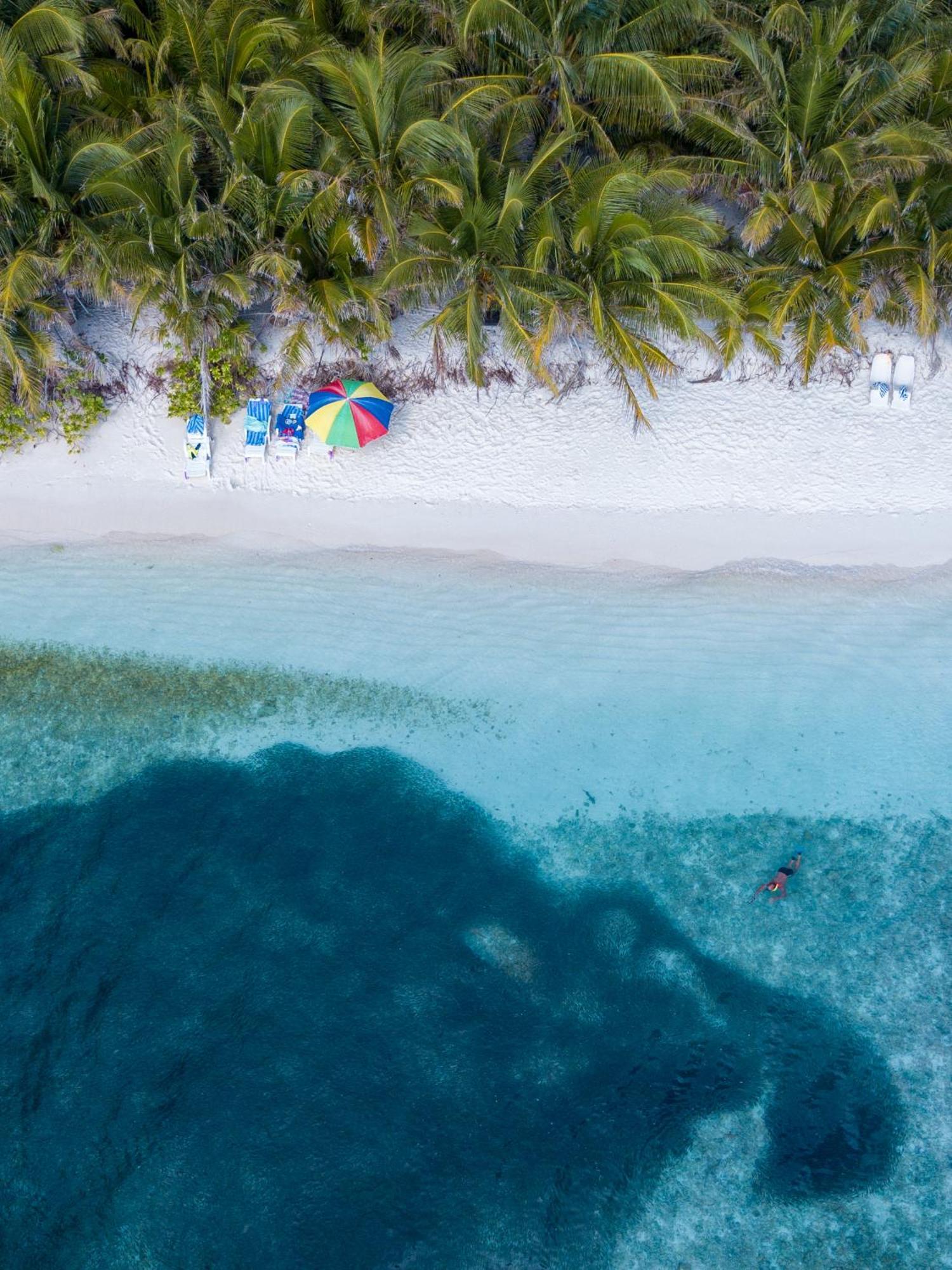 Ukulhas Villa Oceanview Hotel & Spa Exterior foto