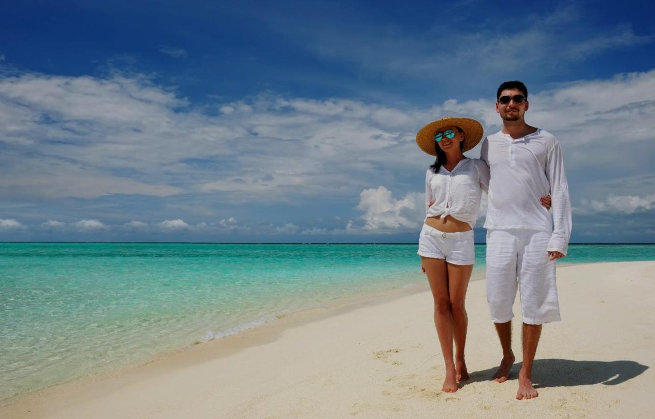 Ukulhas Villa Oceanview Hotel & Spa Exterior foto
